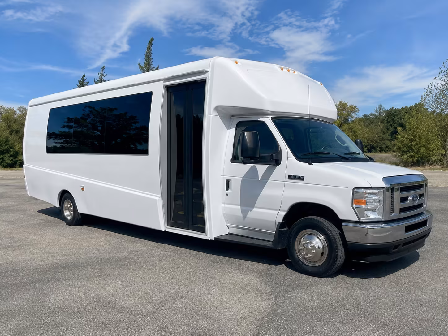 pasadena party bus rentals for texans and astros games